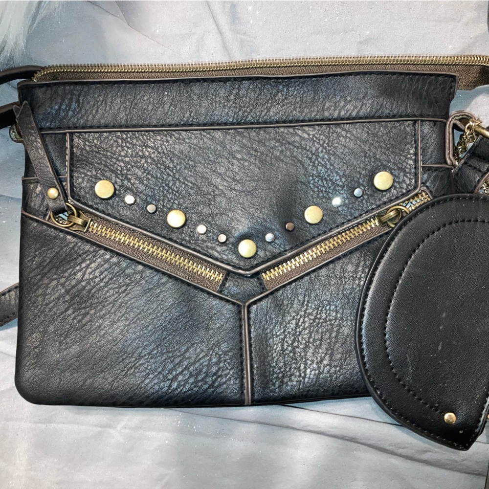 Crossbody bag